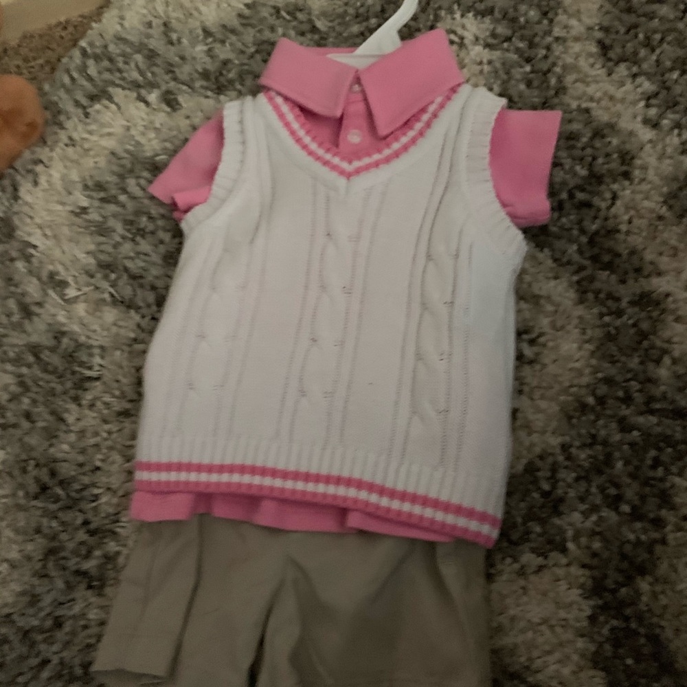 Crown & Ivy outfit